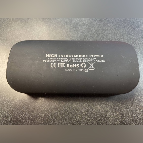 Power Bank - Picture 2 of 4